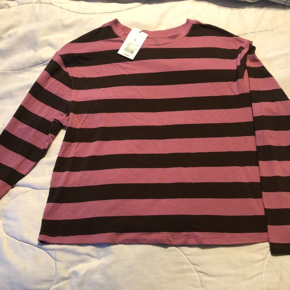 NWT A New Day LS Tee Shirt Size Medium, Choc/Pink